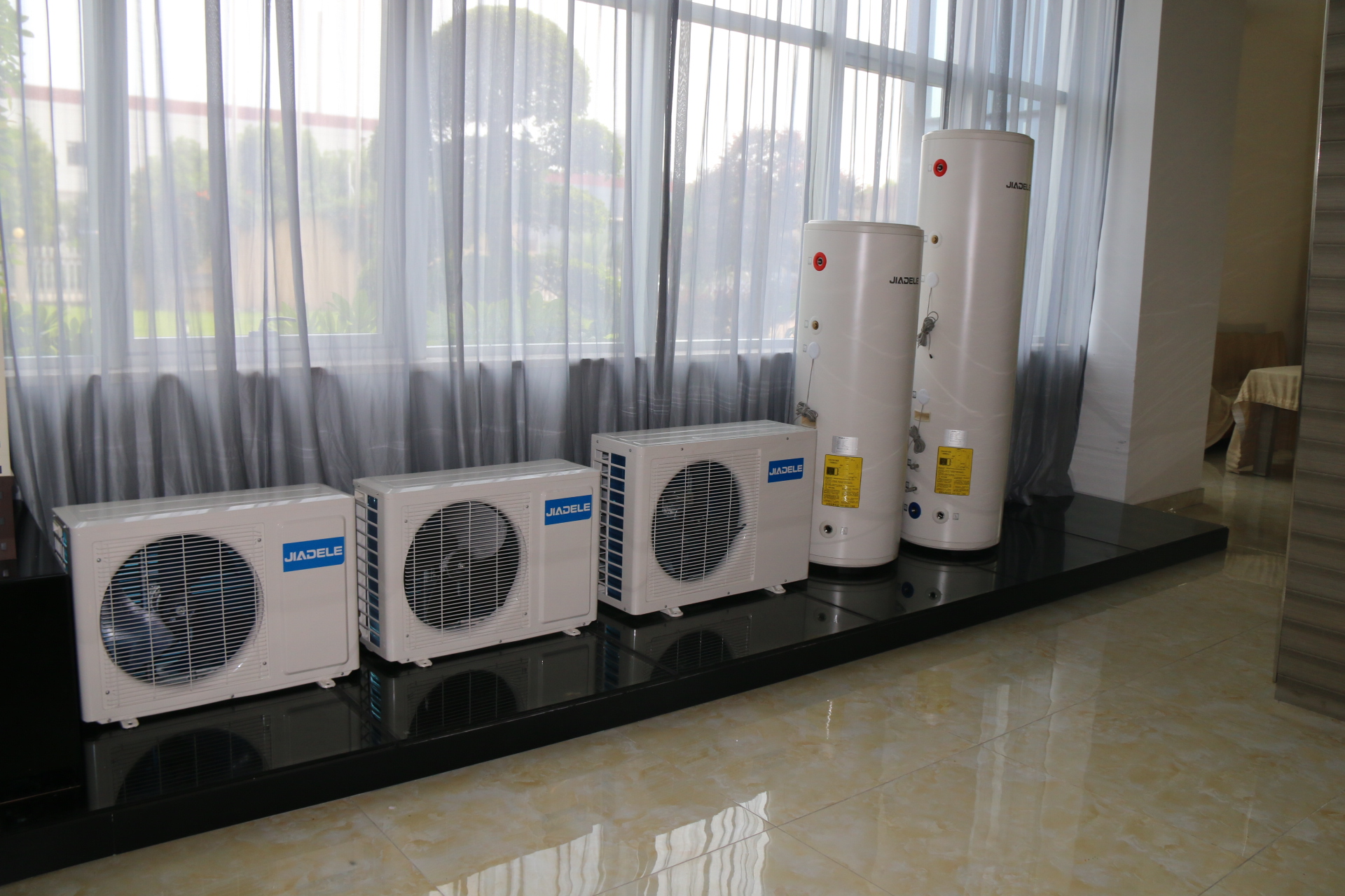 Air Source Split heating pump Domestic Air To Water manufacture