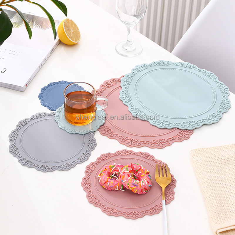 Custom Eco-Friendly Heat Resistant Silicone Coasters & Place Mats with Scalloped Edge and Lace Embossed Design for Dining Table factory