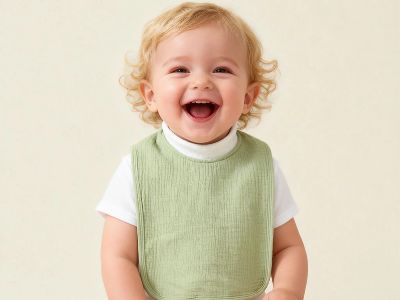 Solving the Mess: Why High-Absorbency drool bibs are in Demand