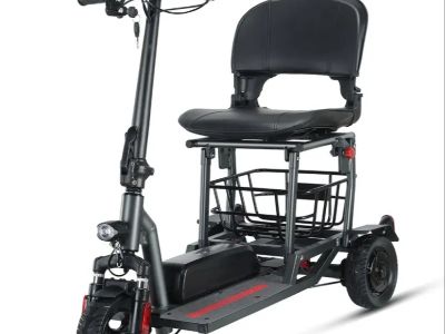 Lightweight Electric Wheelchair: Portable Comfort for Long Trips