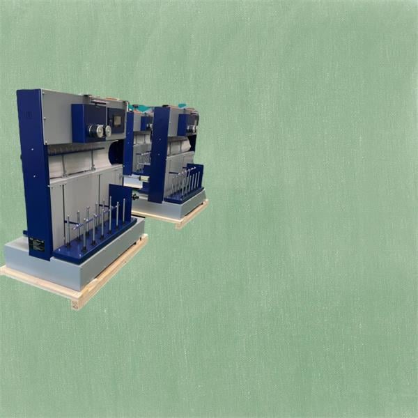 Mode trifft Nachhaltigkeit mit Econyl recyceltem Nylon.