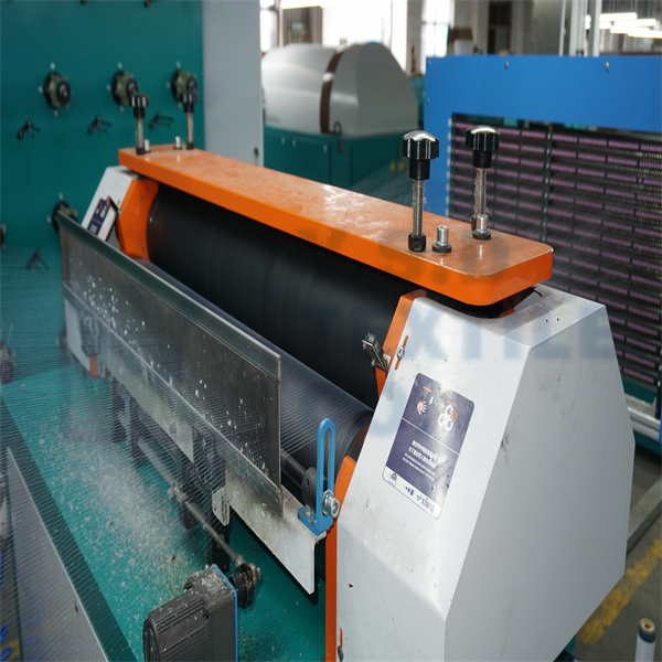 Experience precise and reliable warping with Rabatex machinery.