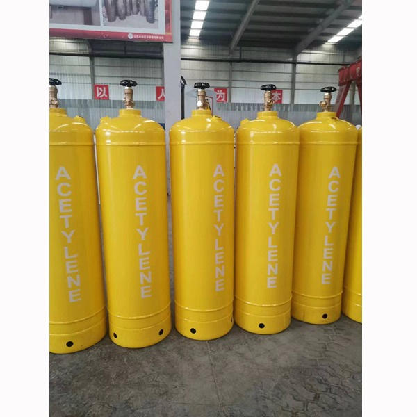 Aprovechando el poder de la antorcha de acetileno disuelto.