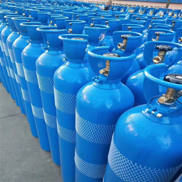 Precautions and safety measures when handling hydrogen chloride gas