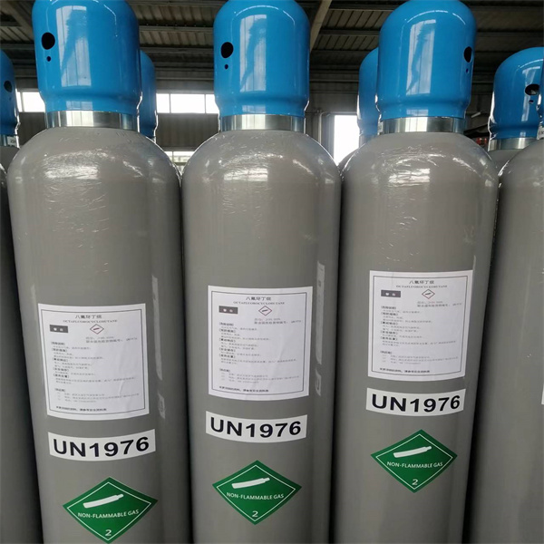 Nieuwe hightech gassen & chemicaliën geleverd voor next-gen halvegeleiderproductie