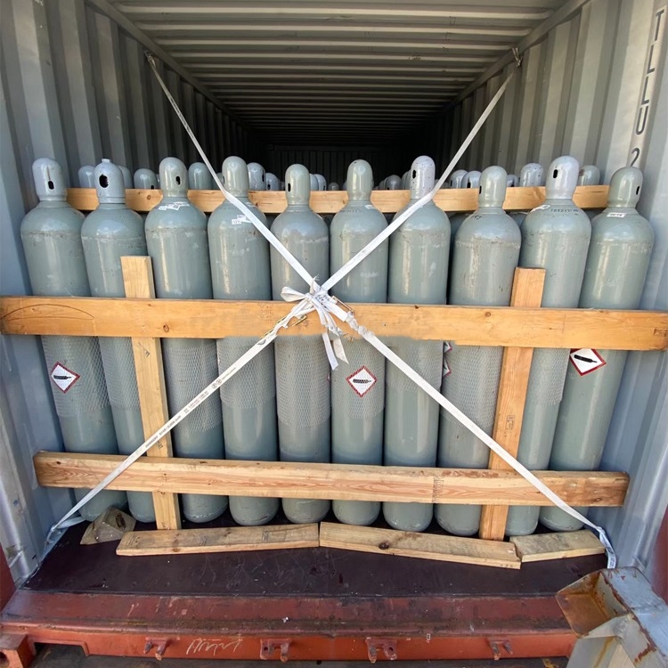 Precautions to Keep in Mind When Handling Oxygen and Acetylene Bottles