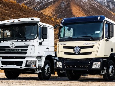 Are Custom-Built Trailers Right for Your Business Needs?