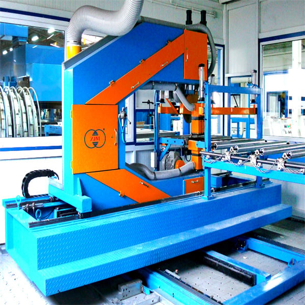 Bezpieczeństwo w Pu Sandwich Panel Machine