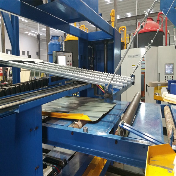 Zaoptymalizuj swoją linię produkcyjną dzięki maszynom do paneli Puf z Chin