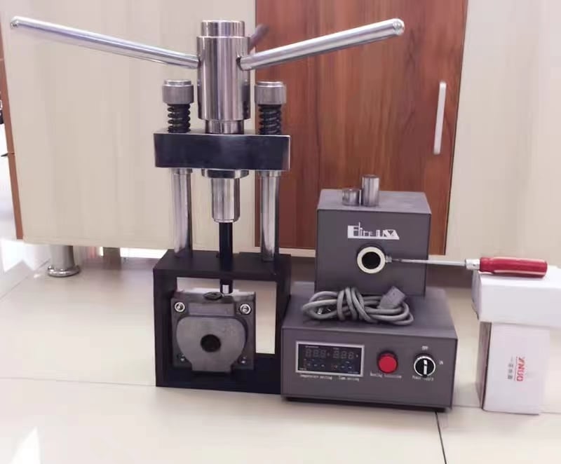 Dental Invisible Denture Machine Technician High Quality Equipment Casting Equipment Gluing Machine Injection Molding Equipment details