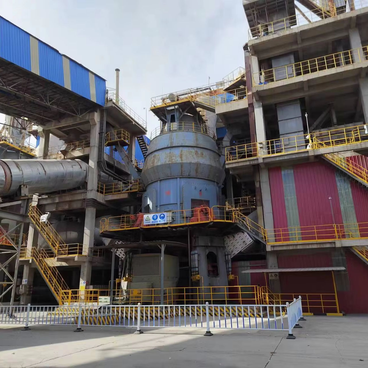 Used JLM Cement Plant with 4200KW Vertical Mill Gearbox Grinding Slag 150 T/h & Cement 200t/h China Origin factory