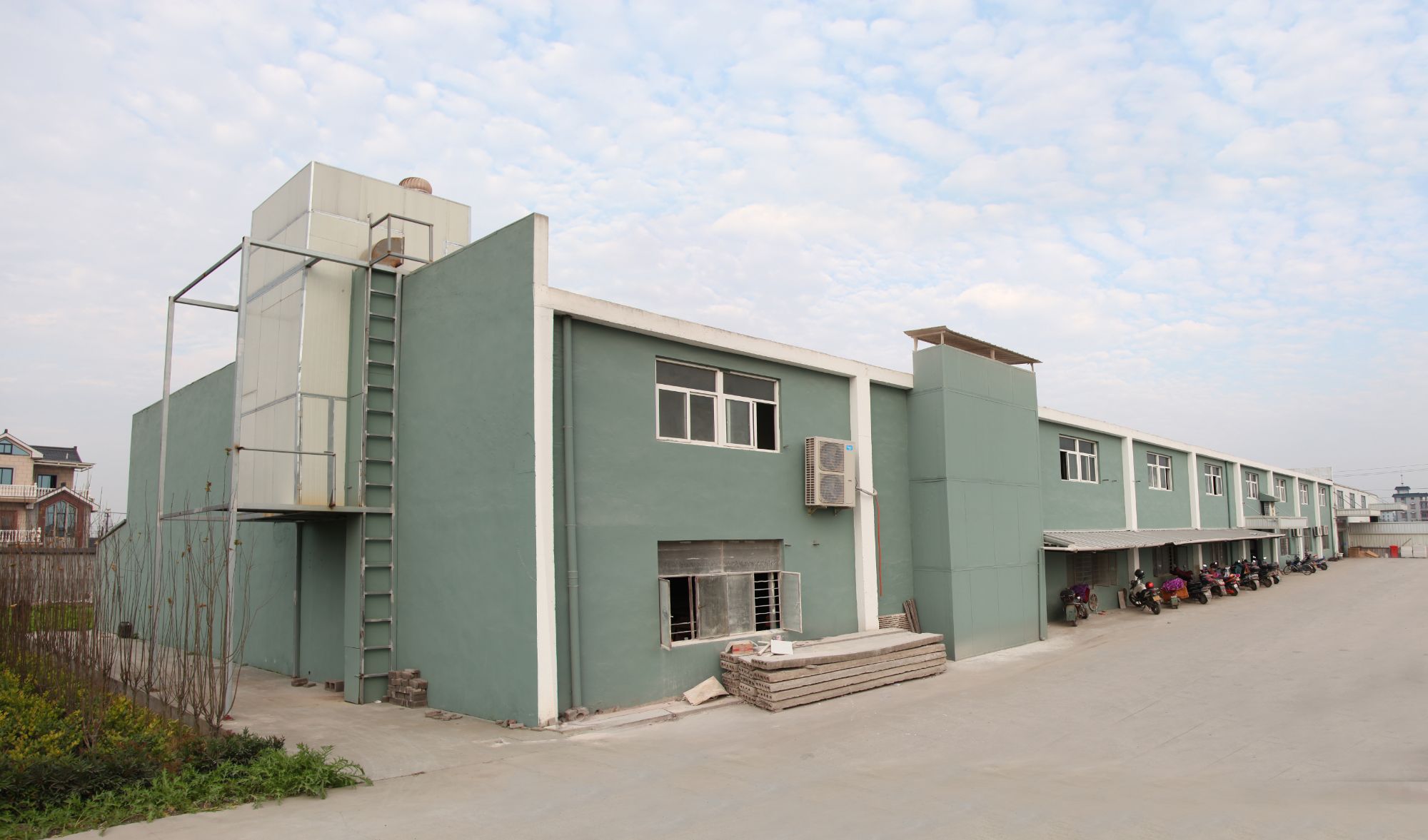 HANGZHOU JIAYING TRADE CO.LTD, специализирующаяся на производстве ПВХ-панелей высочайшего качества