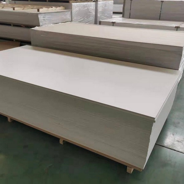 ألواح PVC رغوية قابلة للتخصيص بسمكات مختلفة