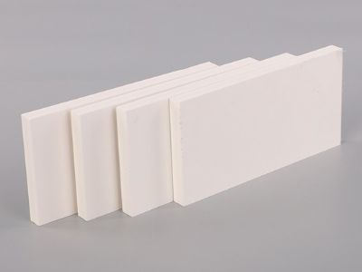 Warum PVC-Foam-Platten Holz und Metall in der Werbung und im Bauwesen übertrifft