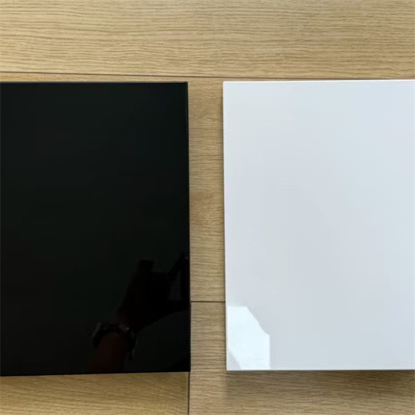 小売と包装アプリケーションにおける実用性と魅力