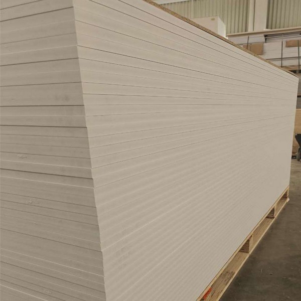 Toepassings van Stief PVC Form in Verskillende Bedrywe