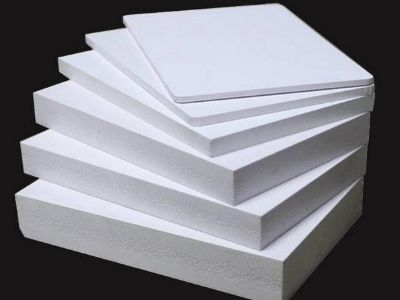 Warum PVC Schaumplatte statt KT-Platte wählen?