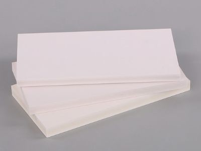 แผ่นโฟมพีวีซีต้านทานความชื้นได้อย่างไร