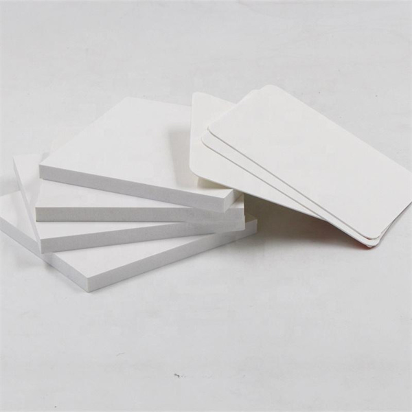 Umweltfreundliche Eigenschaften des PVC Celuka Schaumblatts für nachhaltiges Living
