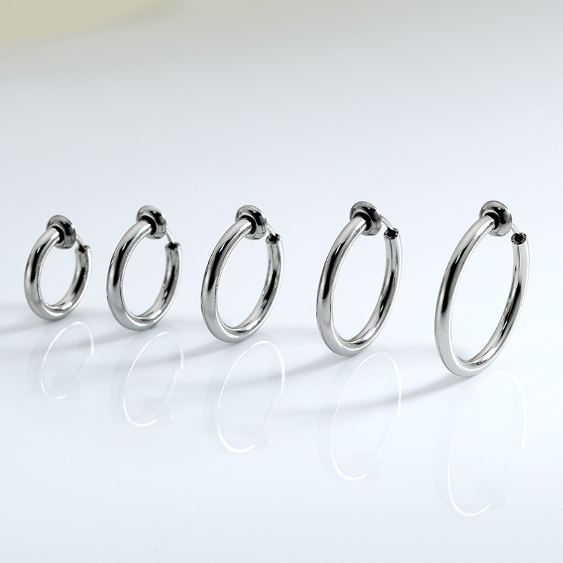 Understanding the Quality Standards for Chunky Earrings Manufacturing