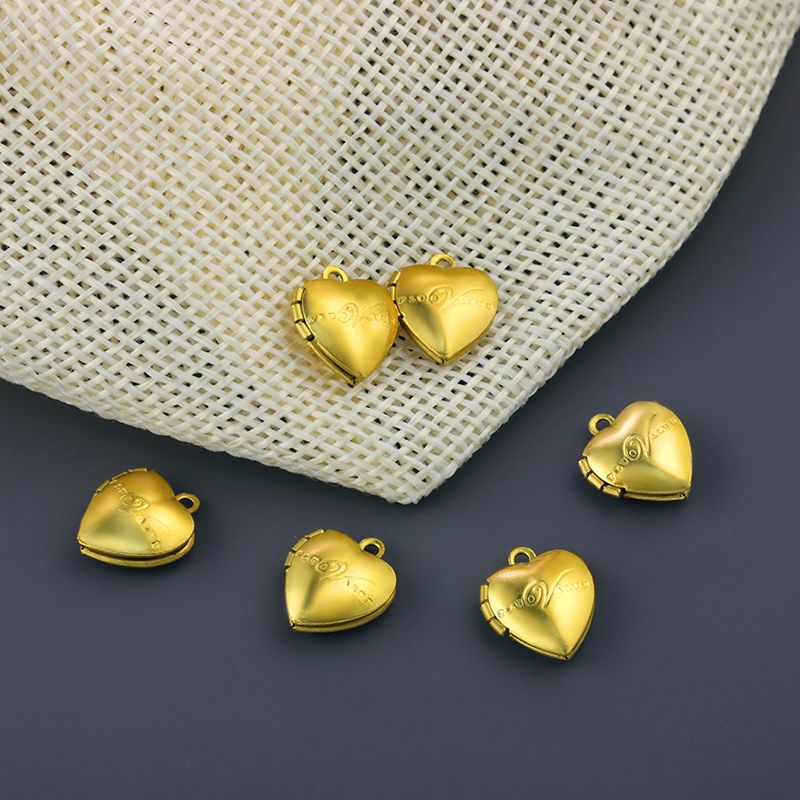 Specifications You Need for Photo Locket Heart Products