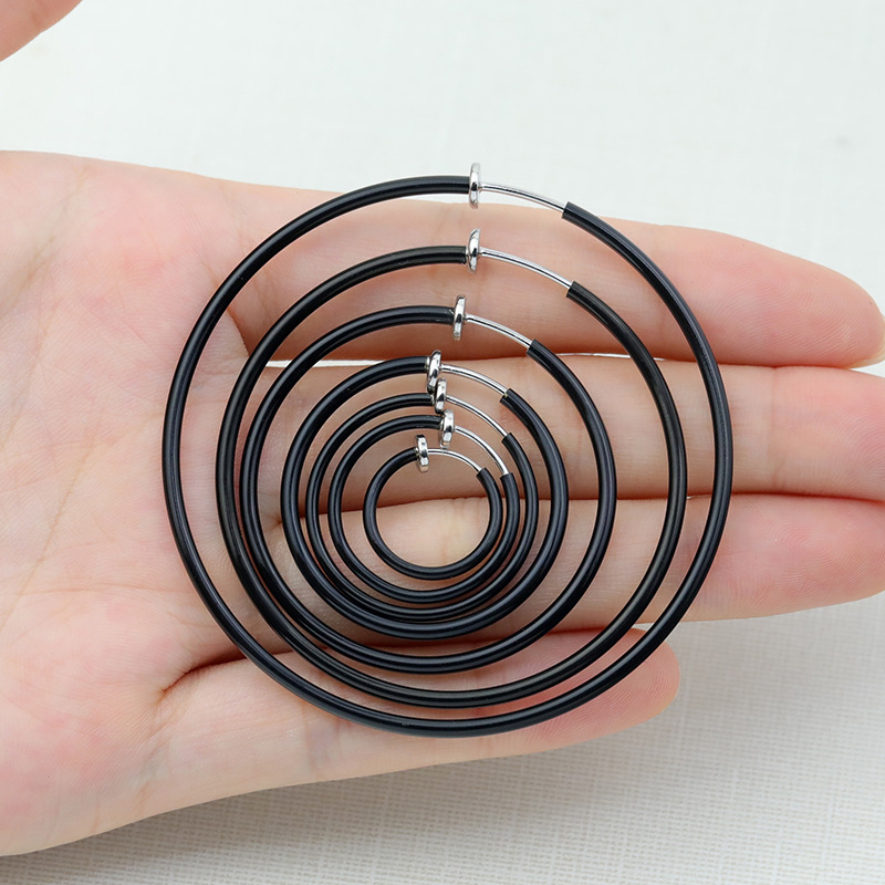 How to Evaluate the Quality of Big Earrings for Your Business Needs