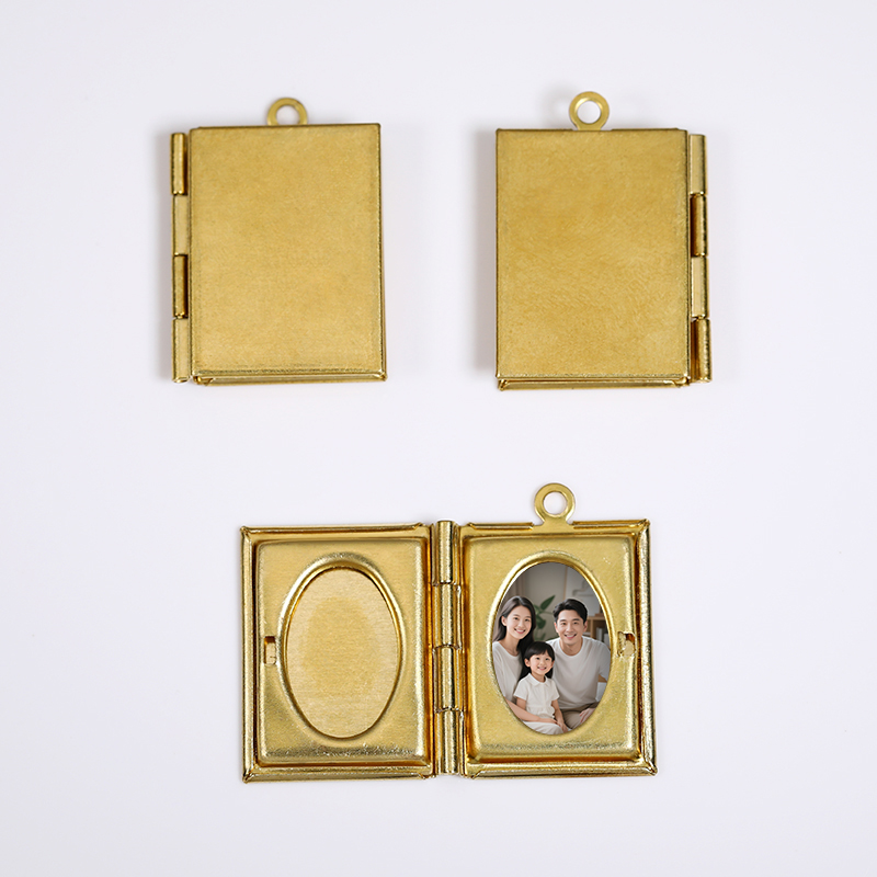 How to Evaluate the Quality of Photo Locket Pendants for Distribution