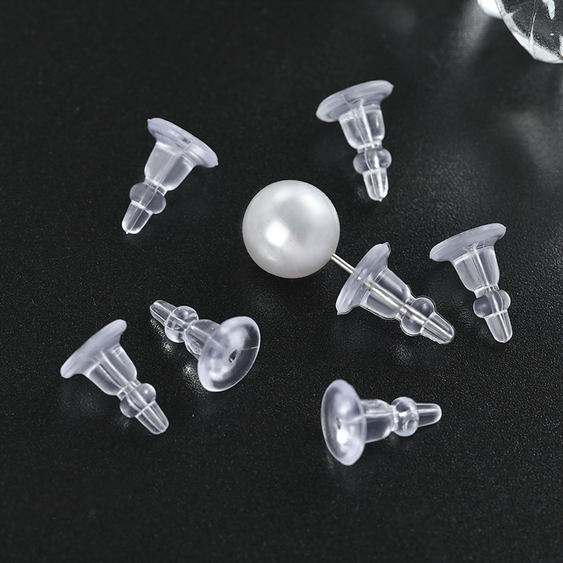 Comparing Material Advantages of Hypoallergenic Jewelry Options