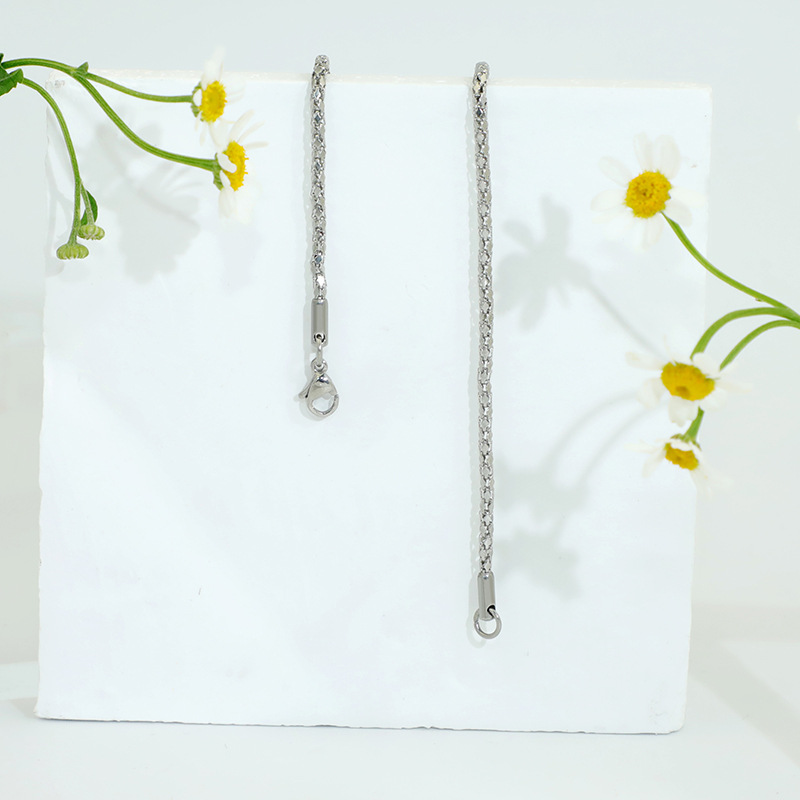 Cost Factors to Keep in Mind for Bulk Stainless Steel Necklace Orders
