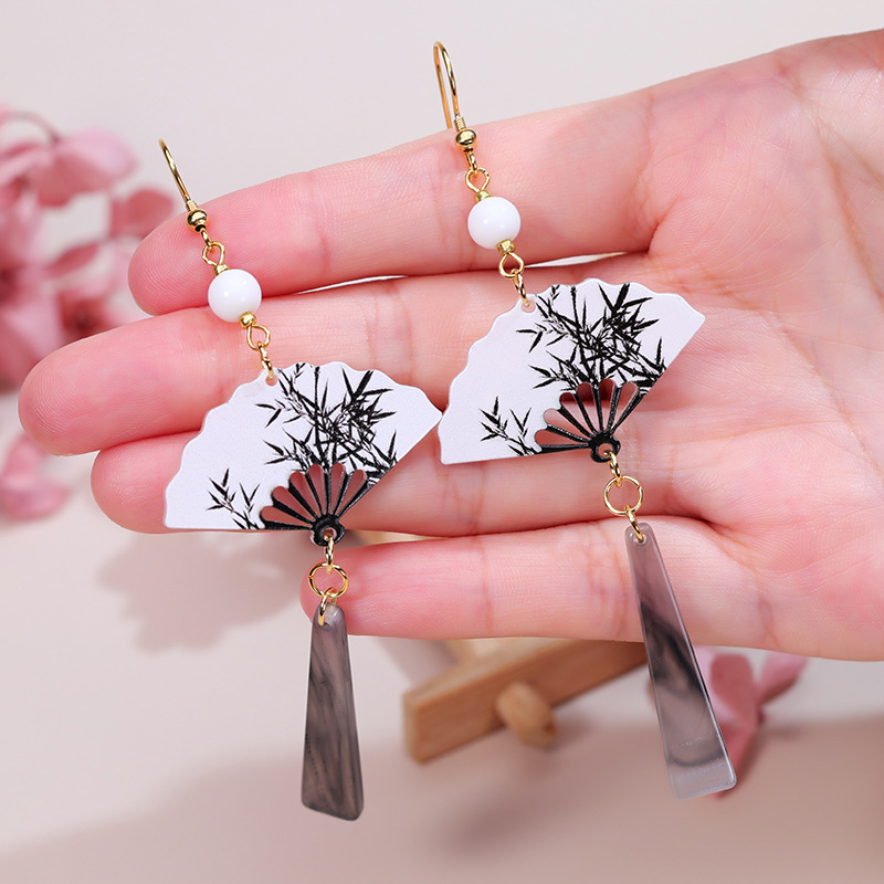 How Material Quality Impacts Dangler Earrings Durability and Style