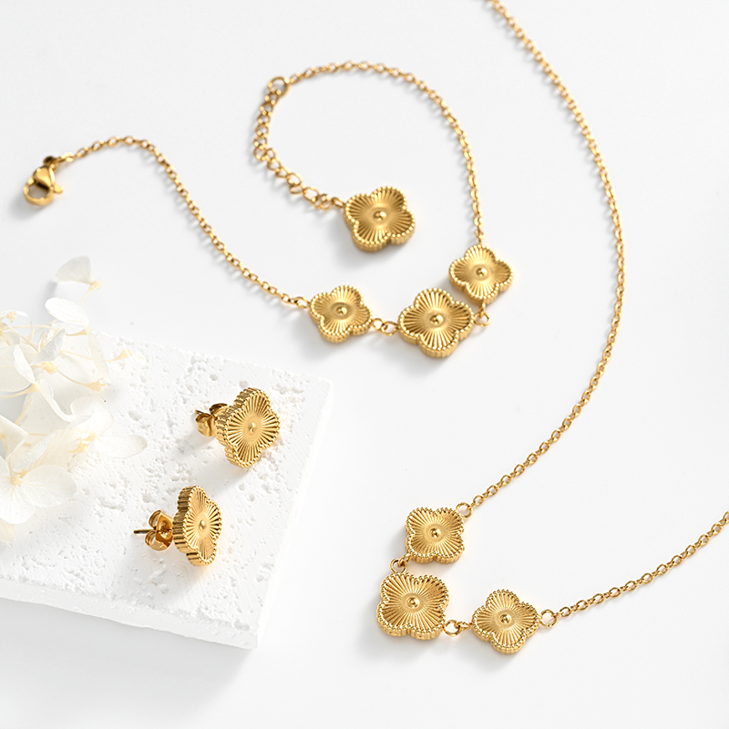 Common Problems with Earring Sets and Effective Solutions