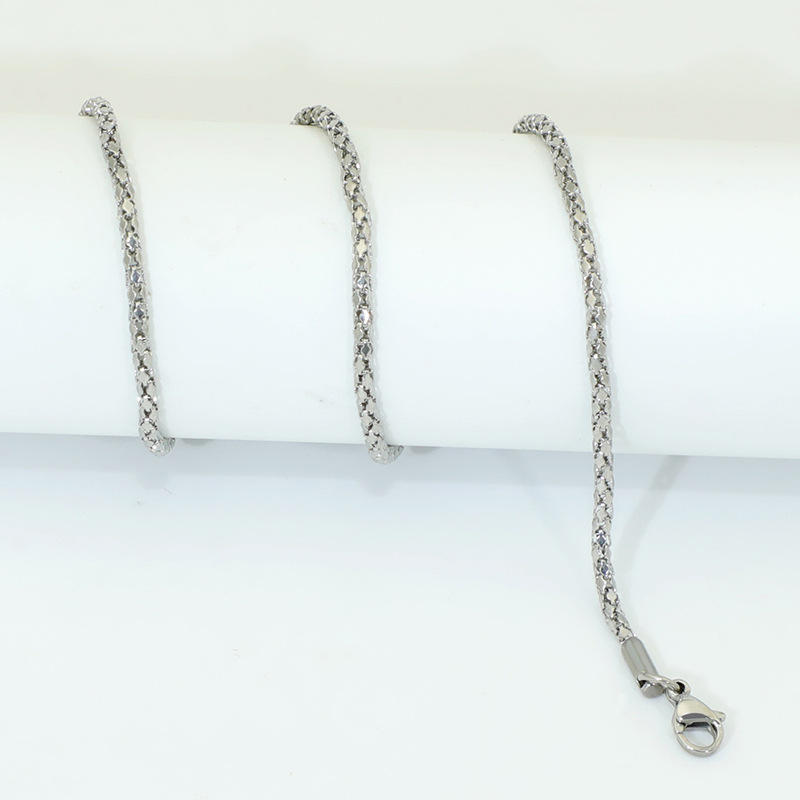 Common Problems When Purchasing Stainless Steel Necklaces and Solutions