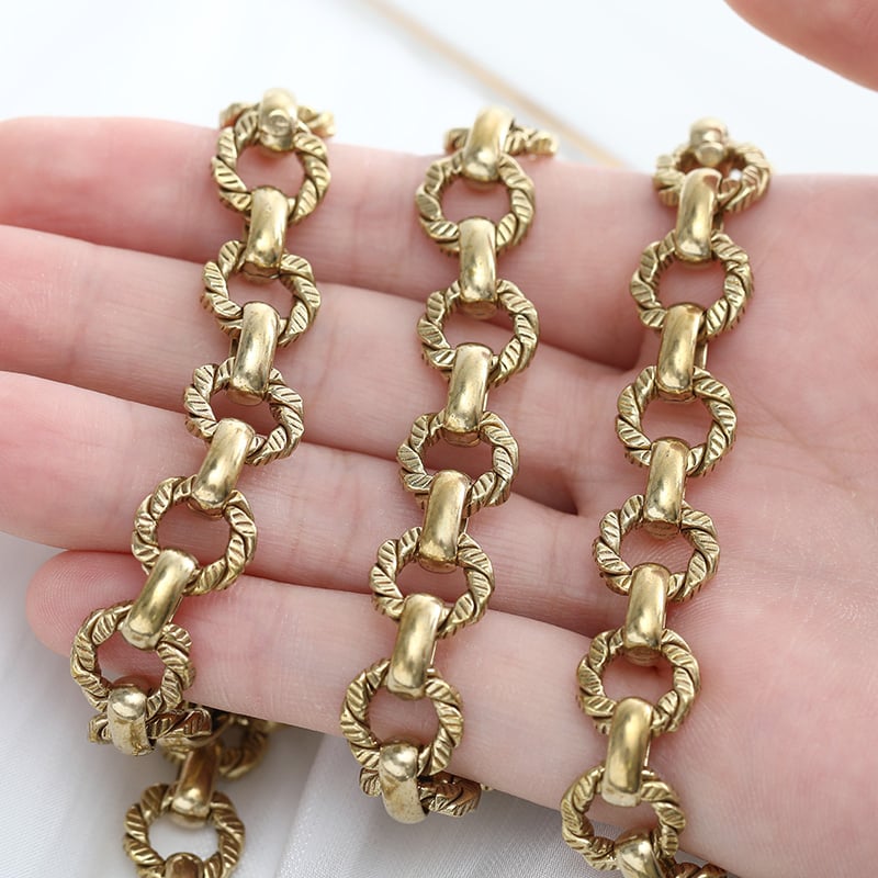 Understanding Material Advantages of Custom Chain Bracelets