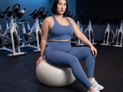 How to Choose Plus Size Activewear That Performs