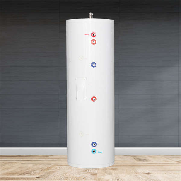 Combineren van zonne-energie en warm water voor een milieuvriendelijk huis