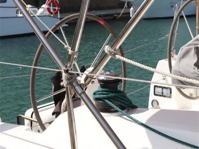 Akcesoria Marine Hardware: Akcent na zawiasach drzwi z nierdzewnej stali 316