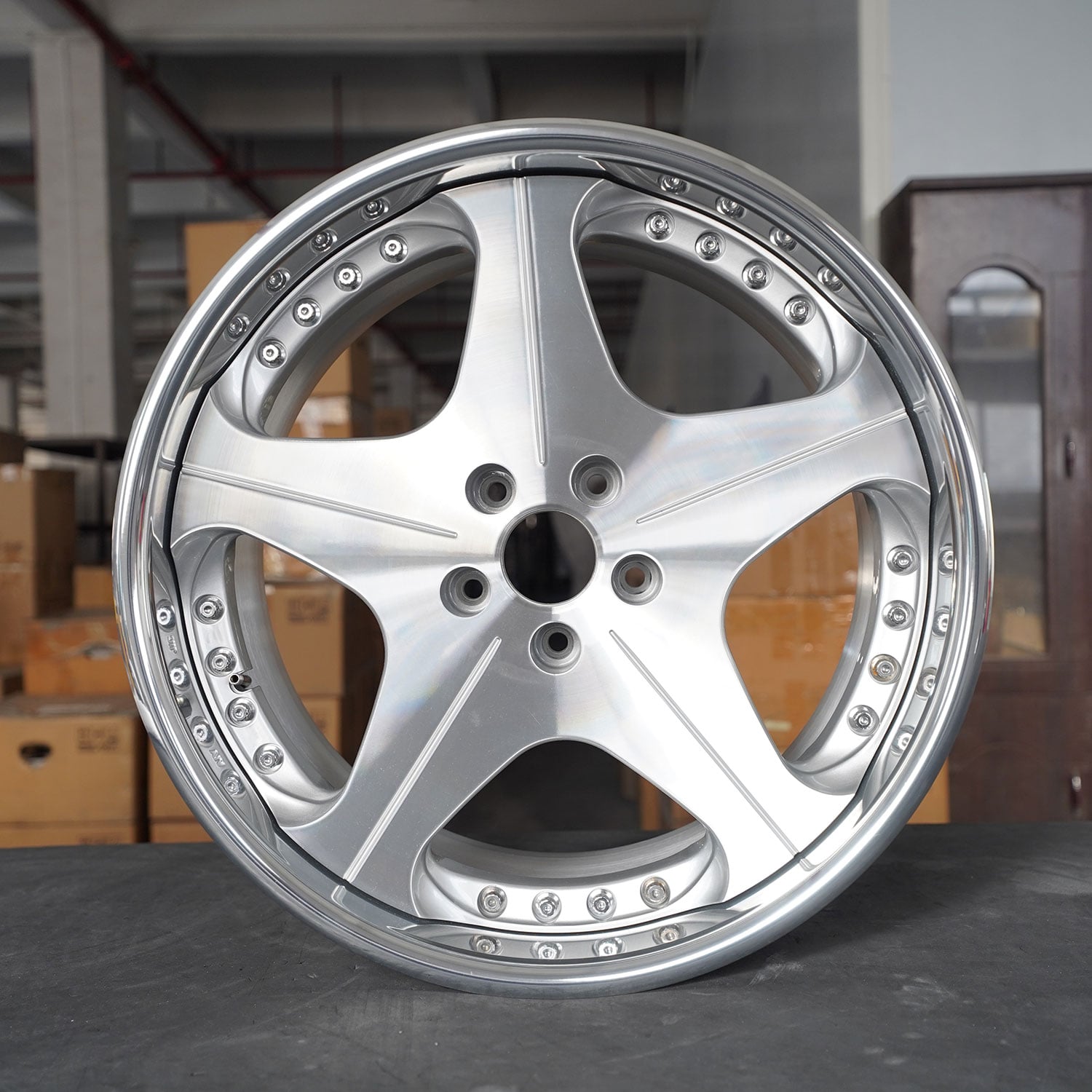 3-teiliger Gussrad benutzerdefinierte Größe von 12“-32”