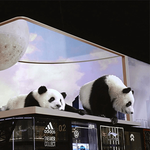 Glasses-free 3D outdoor LED display enhances user sensory experience
