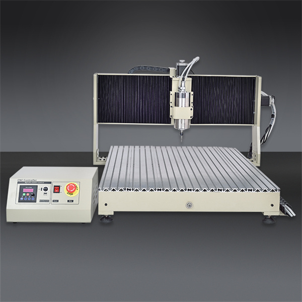 Cách mạng hóa Ngành Công nghiệp Gỗ với Máy CNC