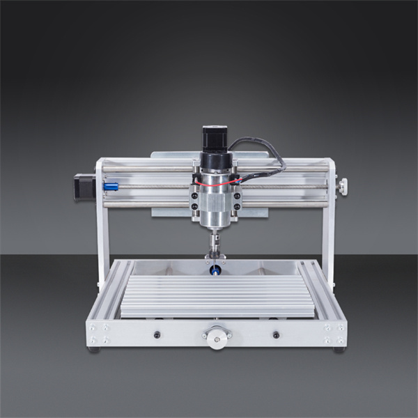 Cómo Obtener la Máquina Enrutadora de Mesa Correcta para Tu Taller