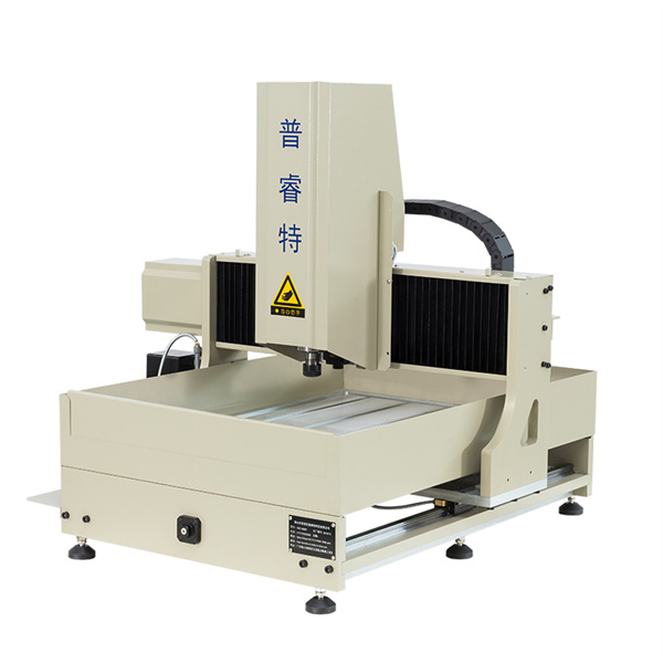 Importance des outils efficaces pour les menuisiers et les fraiseuses CNC