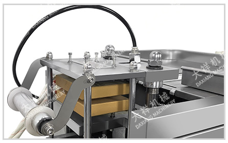 DPP-115 Capsule Chocolate Tablet Pill Pvc Blister Packing Package Machine for Sale details