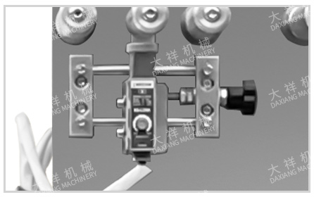 DPP-140 CE ISO Food Industrial Candy Chocolate Chewing Gum Custom Mold Aluminum-plastic Blister Packaging Machine manufacture
