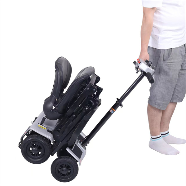 The Benefits of a Small Mobility Scooter