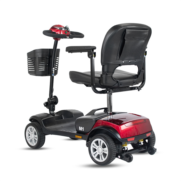 An Scooter Fad Bheo Díchéimnigh Is Féidir Leis Dul Chun gCéanna