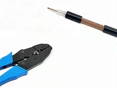 Die Bedeutung einer doppelten Abschirmung bei flexiblen Koaxialkabeln in einer Umgebung mit starker elektromagnetischer Interferenz