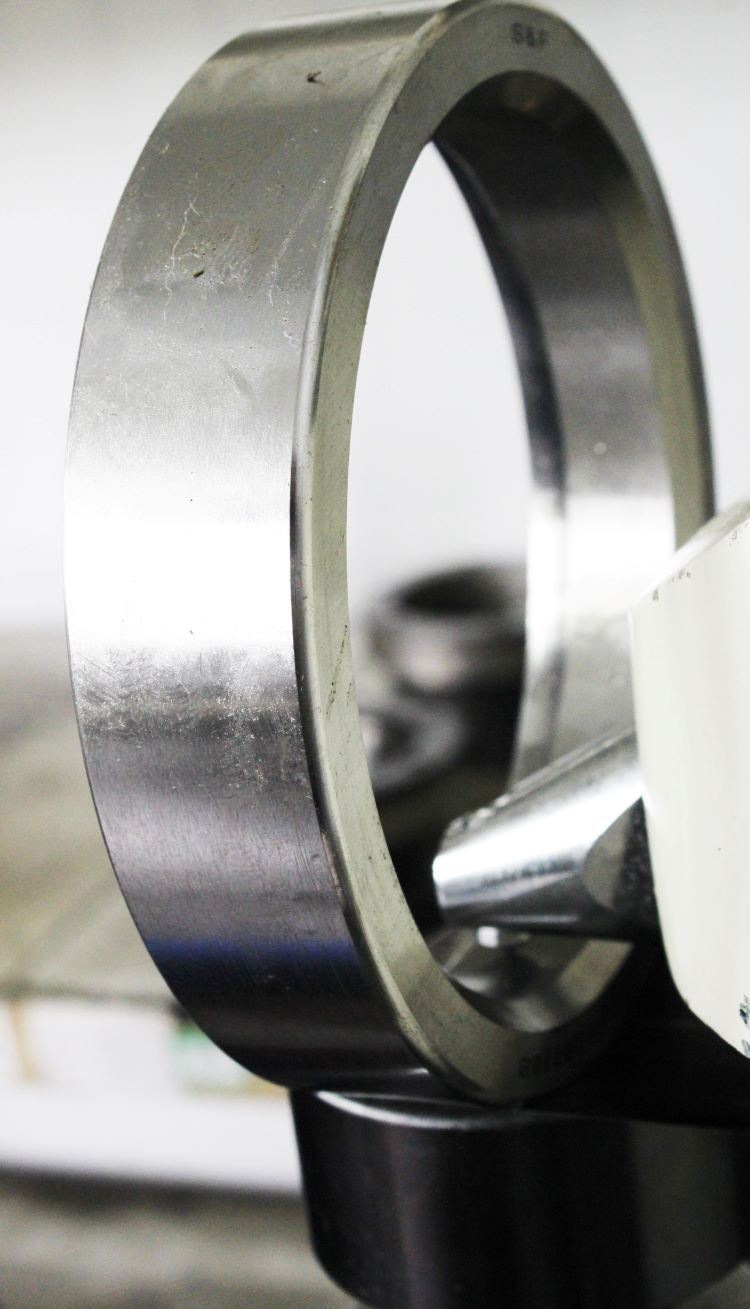 18.2 Bearing factory
