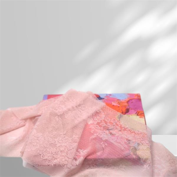 Découvrez la polyvalence du tissu organza orange