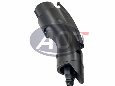 Comment les fabricants assurent la durabilité de leurs produits d'adaptateur de chargeur EV