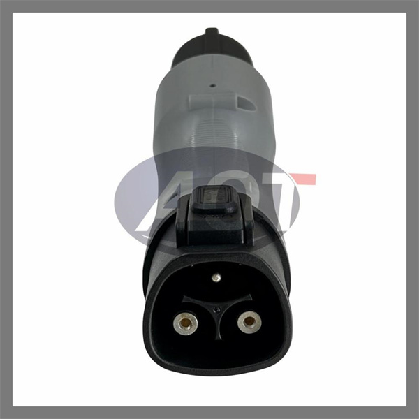 Simplification de la recharge des VE avec CCS J1772